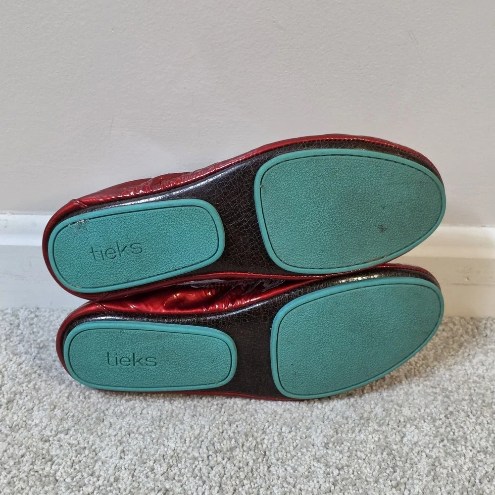 Tieks by Gavrieli Patent Leather ❤️ Red Diamond Flats Shoes Sz 7 Limited Edition